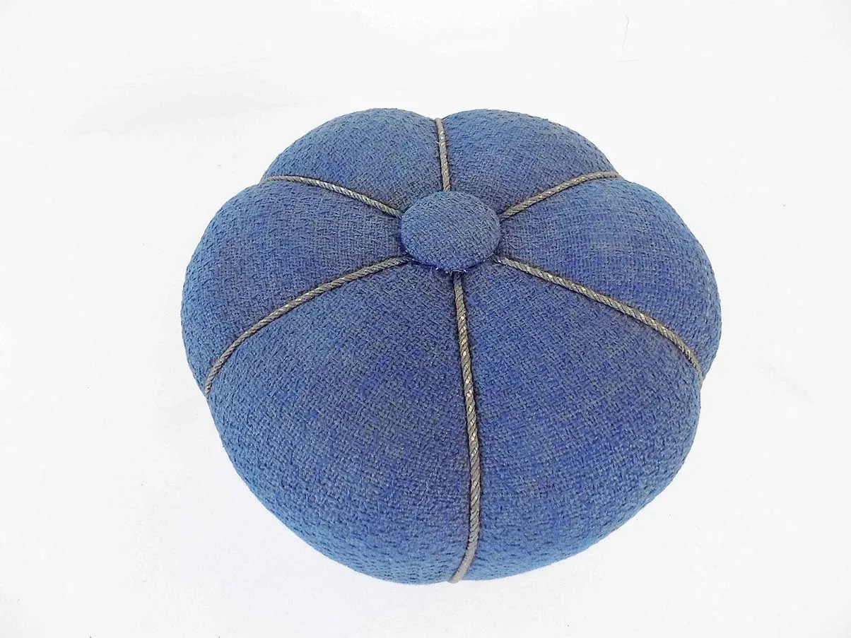 Jindřich Halabala Hocker Pouf aus blauem Stoff (1950er Jahre) 6