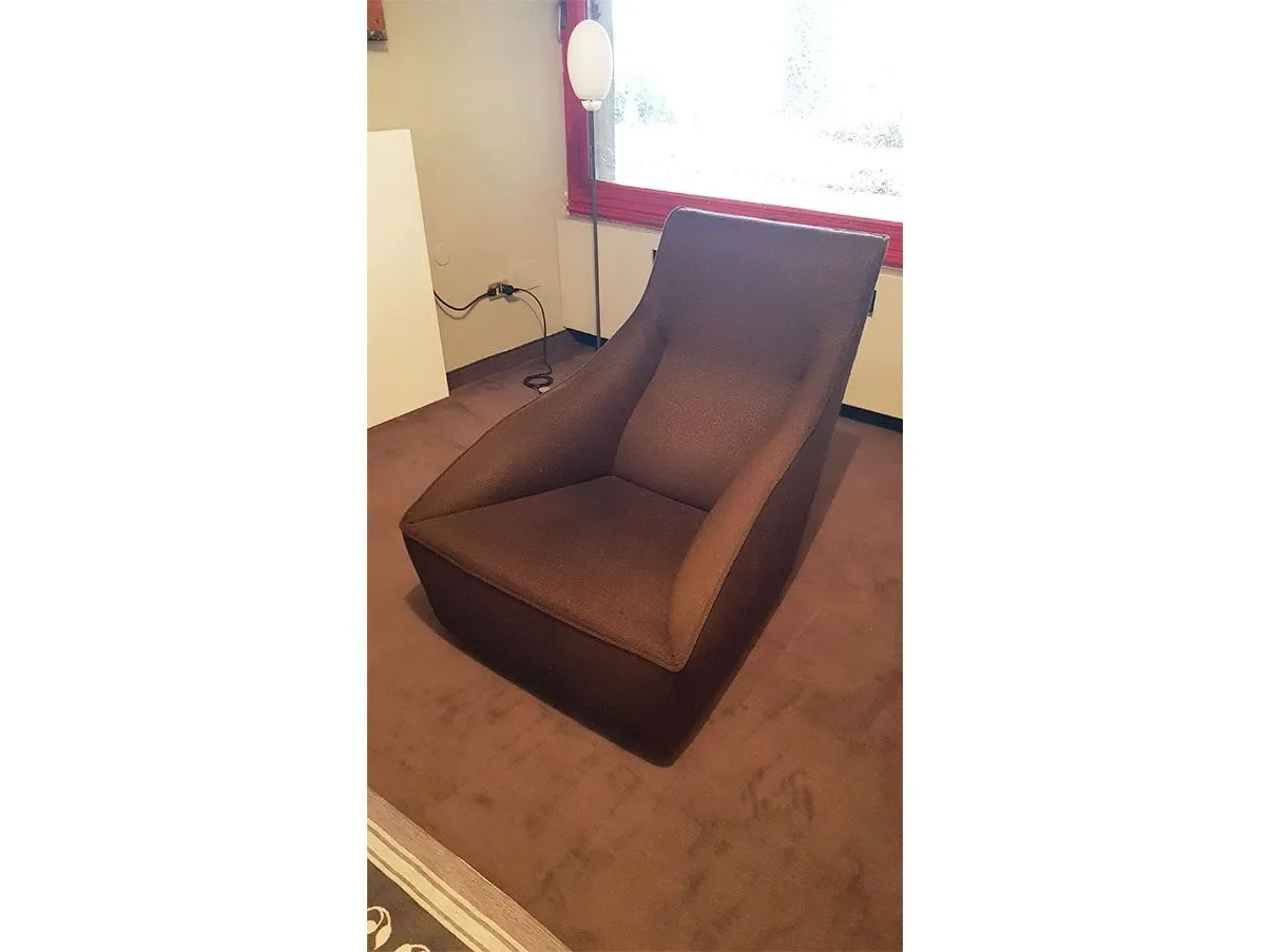 Poltrona bergère Doda in tessuto (marrone), Molteni&C 3