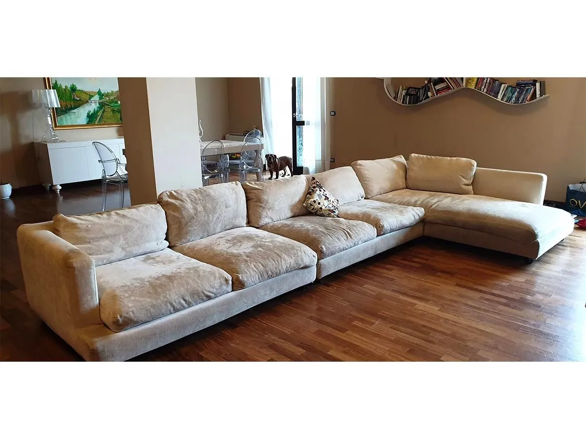 Divano con chaise lounge, Daniela Dipadova  1