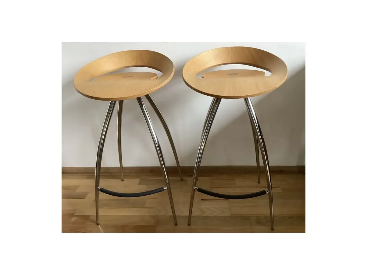 Set of 2 Lyra stools, Magis image