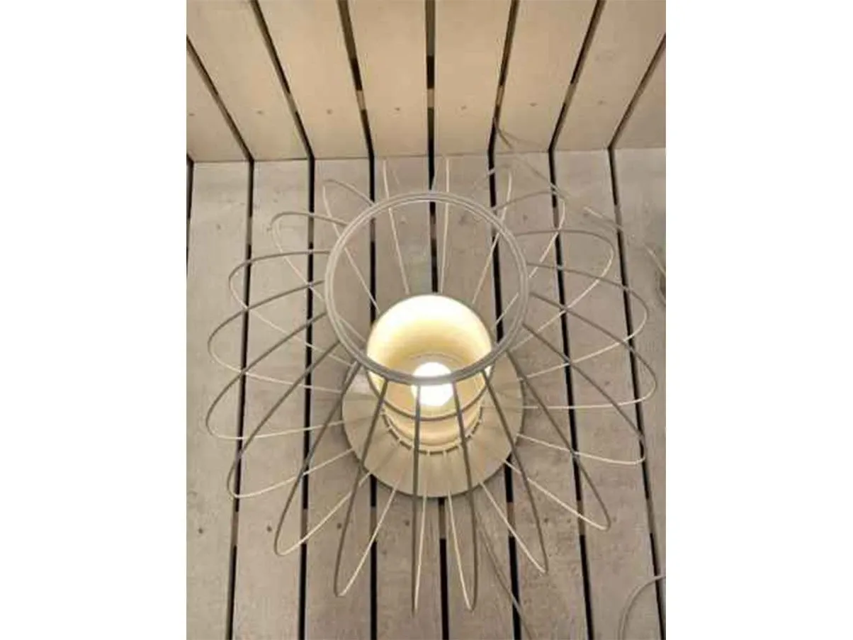 Lampada da terra Cell in acciaio (bianco), Karman 
