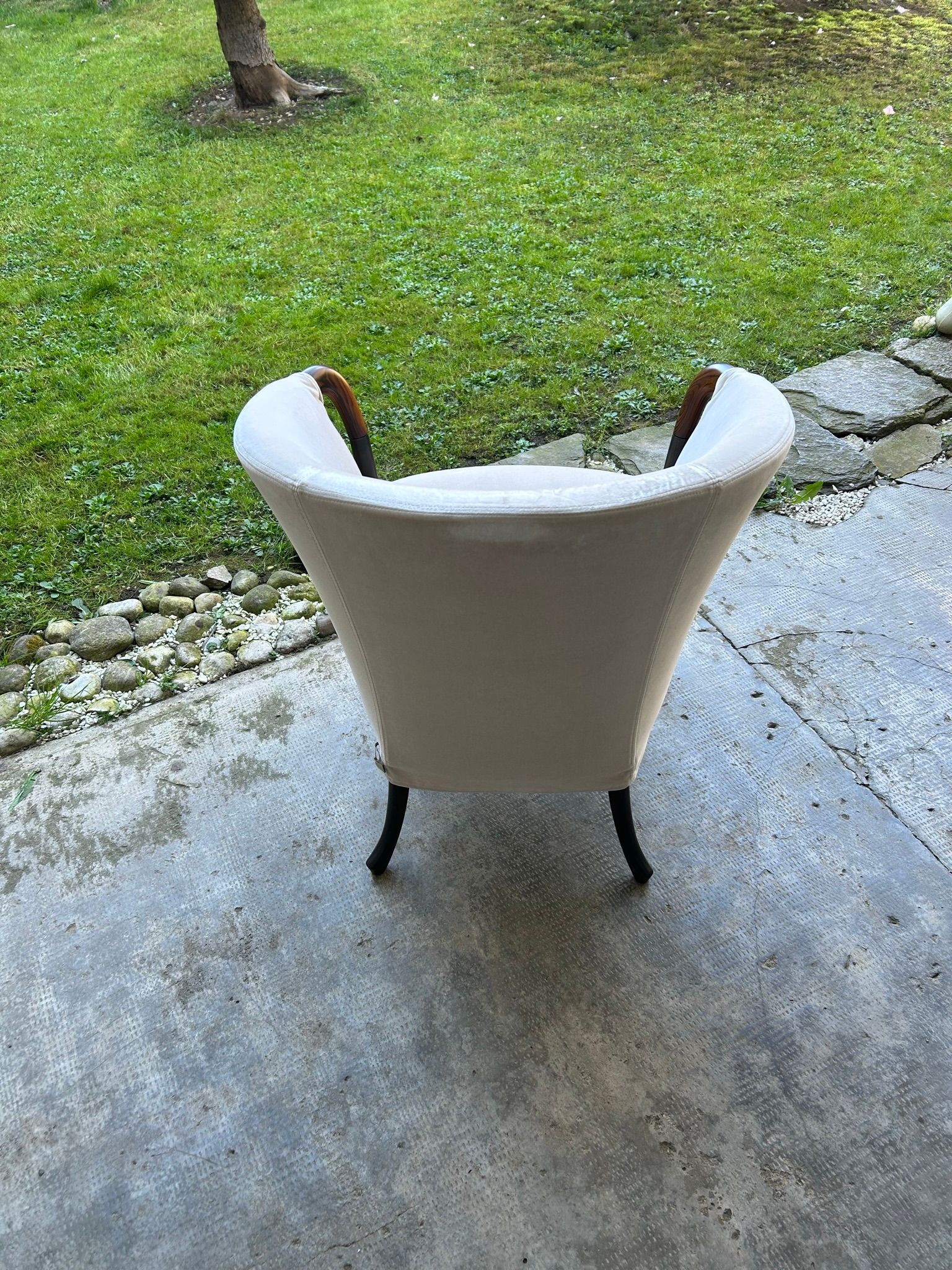 Progetti armchair in wood and fabric by Umberto Asnago, Giorgetti  Side