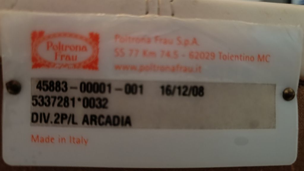 Divano 2 posti Arcadia in pelle panna Brand