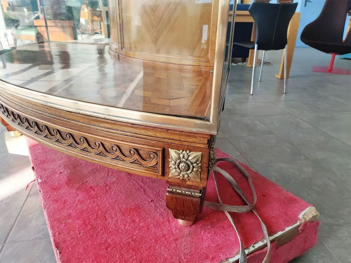 Schaukasten Display 11
