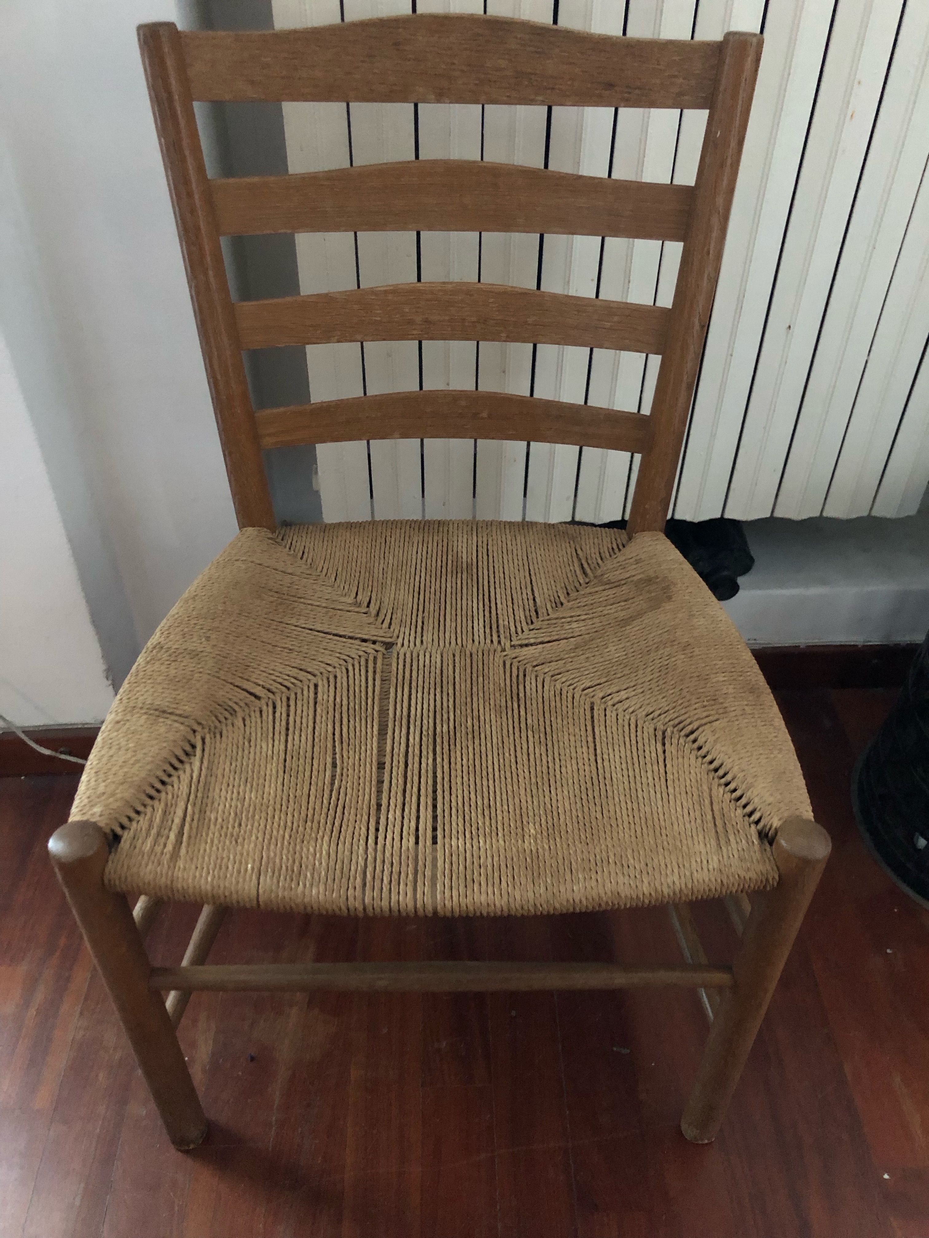 Set di 4 sedie Kirkestol di Kaare Klint (anni '80), Fritz Hansen Details
