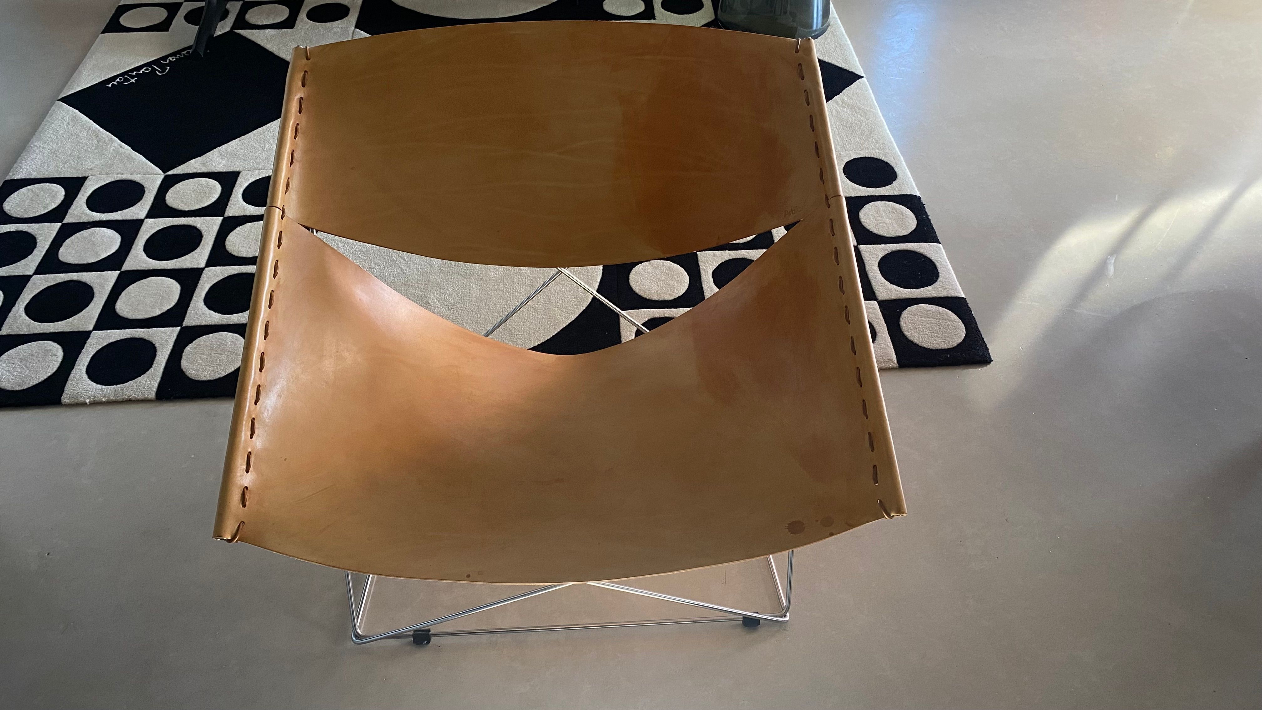 Poltroncina Butterfly di Pierre Poulin (anni '60), Artifort Front