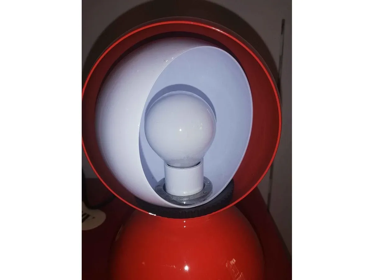 Eclisse table lamp by Vico Magistretti, Artemide 4