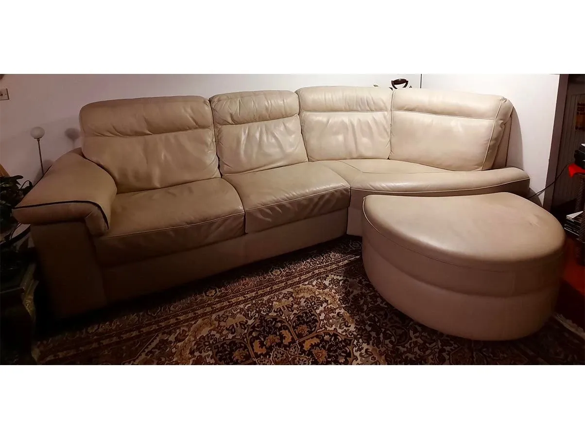 4-seater corner sofa in leather 3