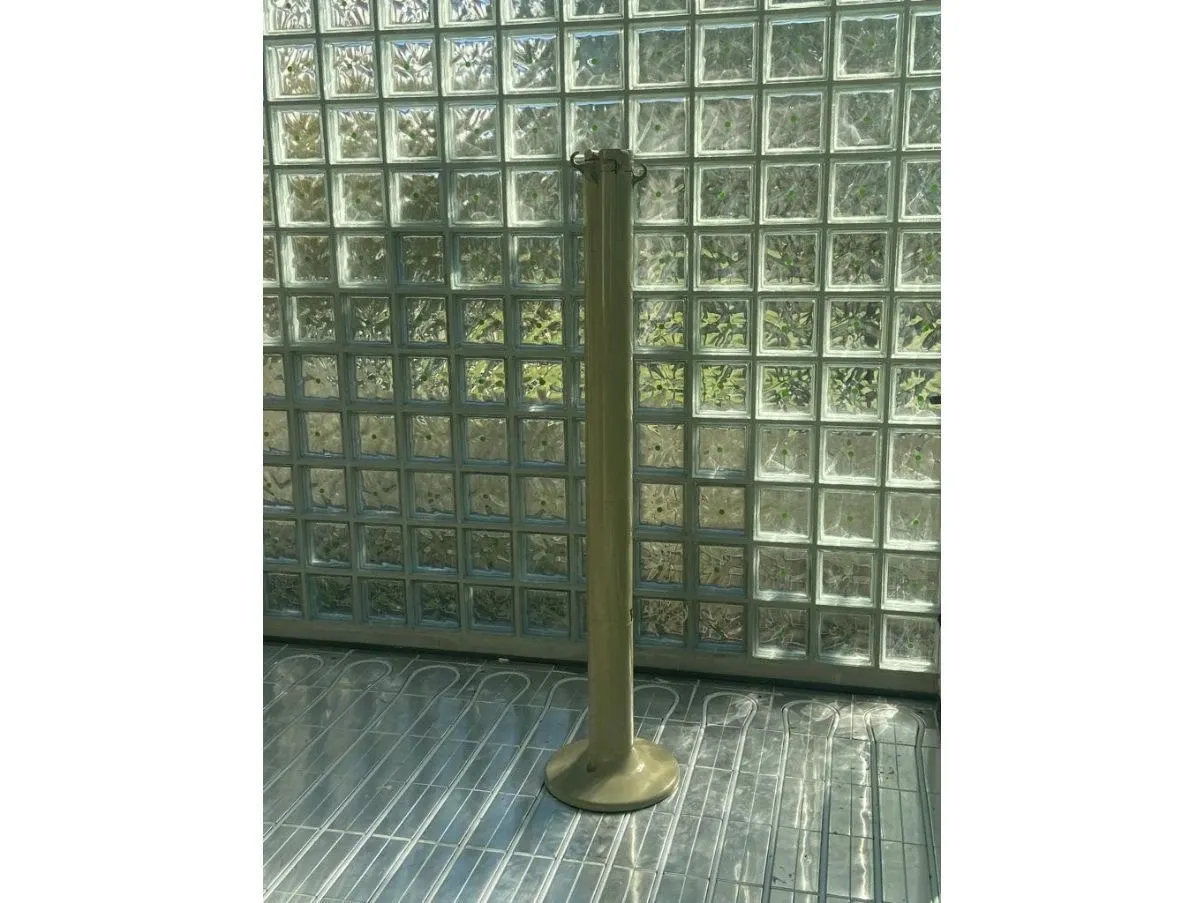 Planta coat stand by Giancarlo Piretti, Castelli 10