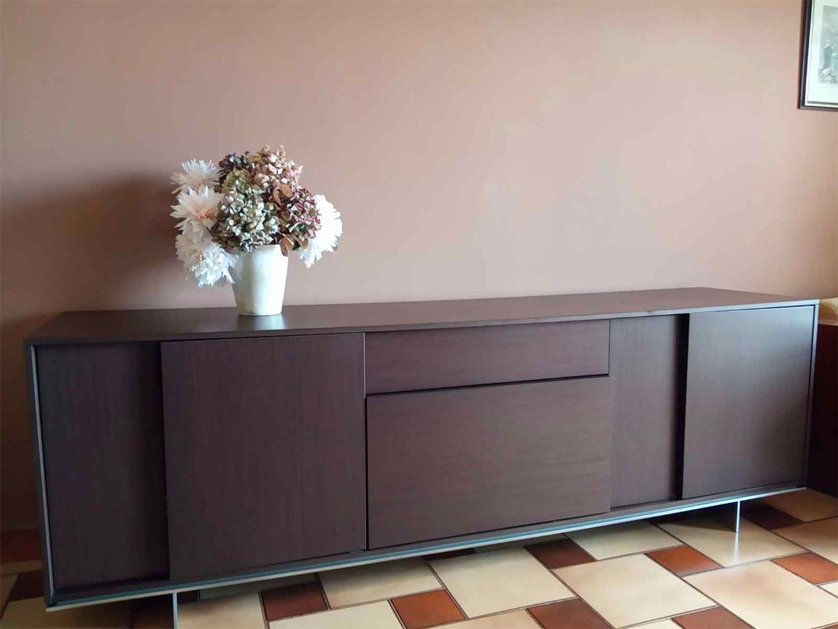 Modern sideboard in steel and wood (brown), Jesse