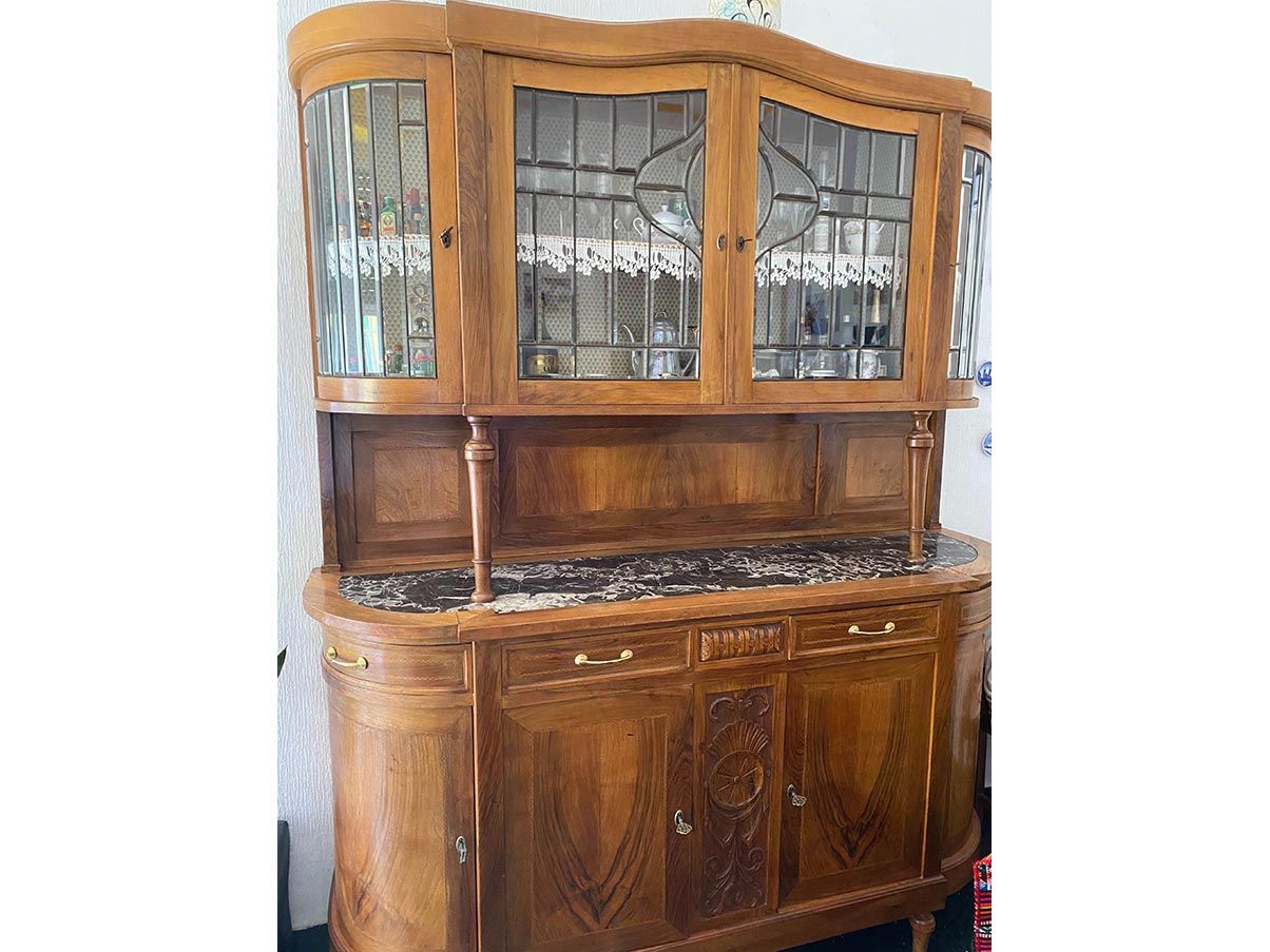 Credenza vintage in legno con piano marmo (anni '30)