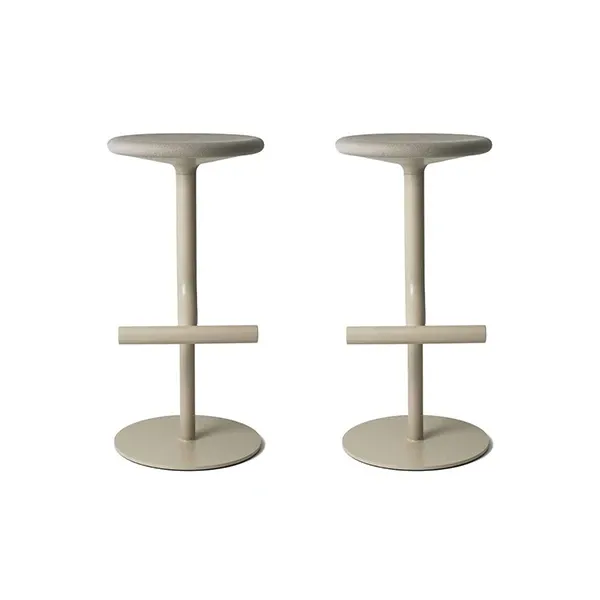 Set of 2 Tibu (beige) swivel and adjustable stools, Magis image