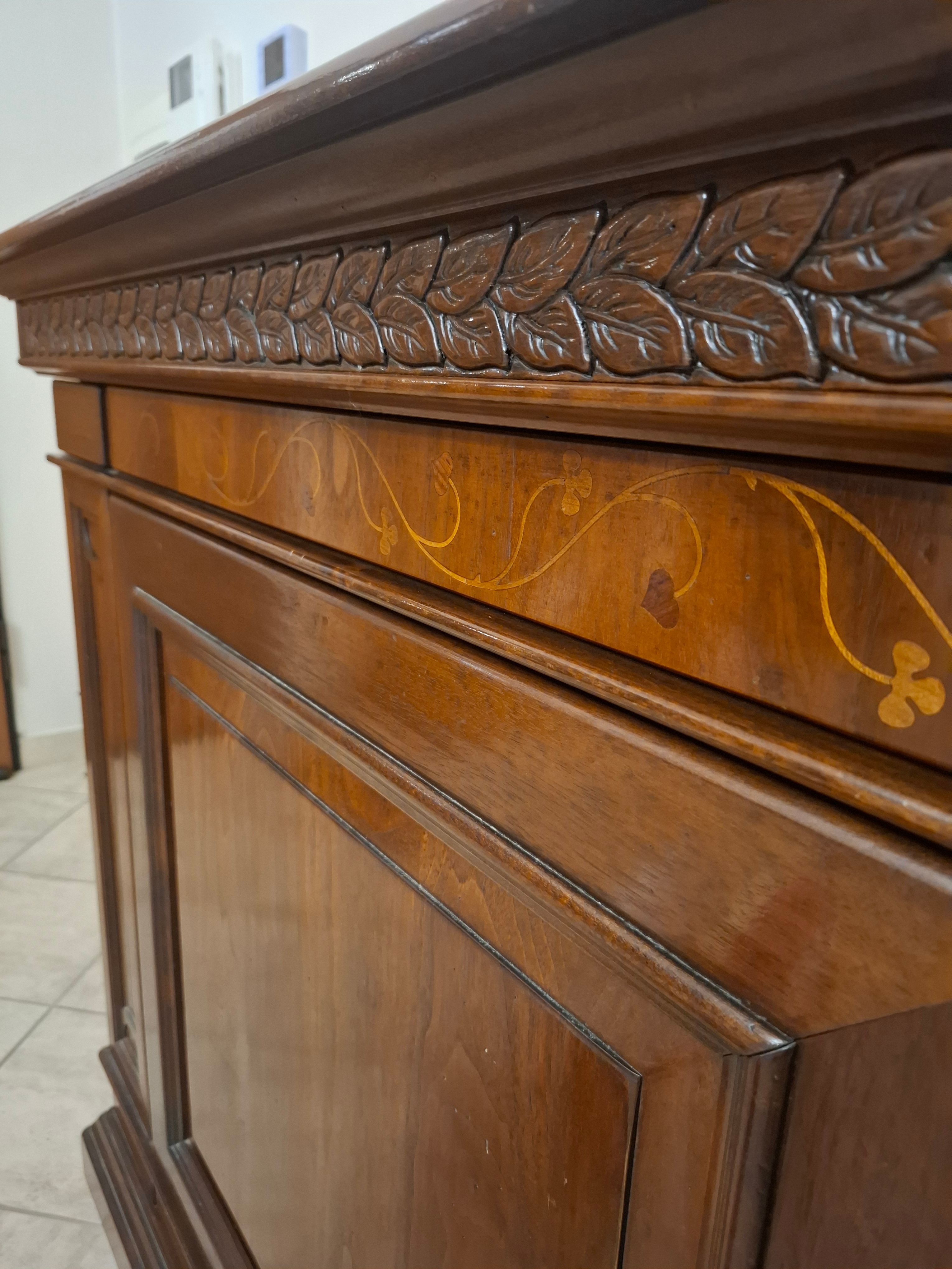 Madia vintage I Lauri in legno Details