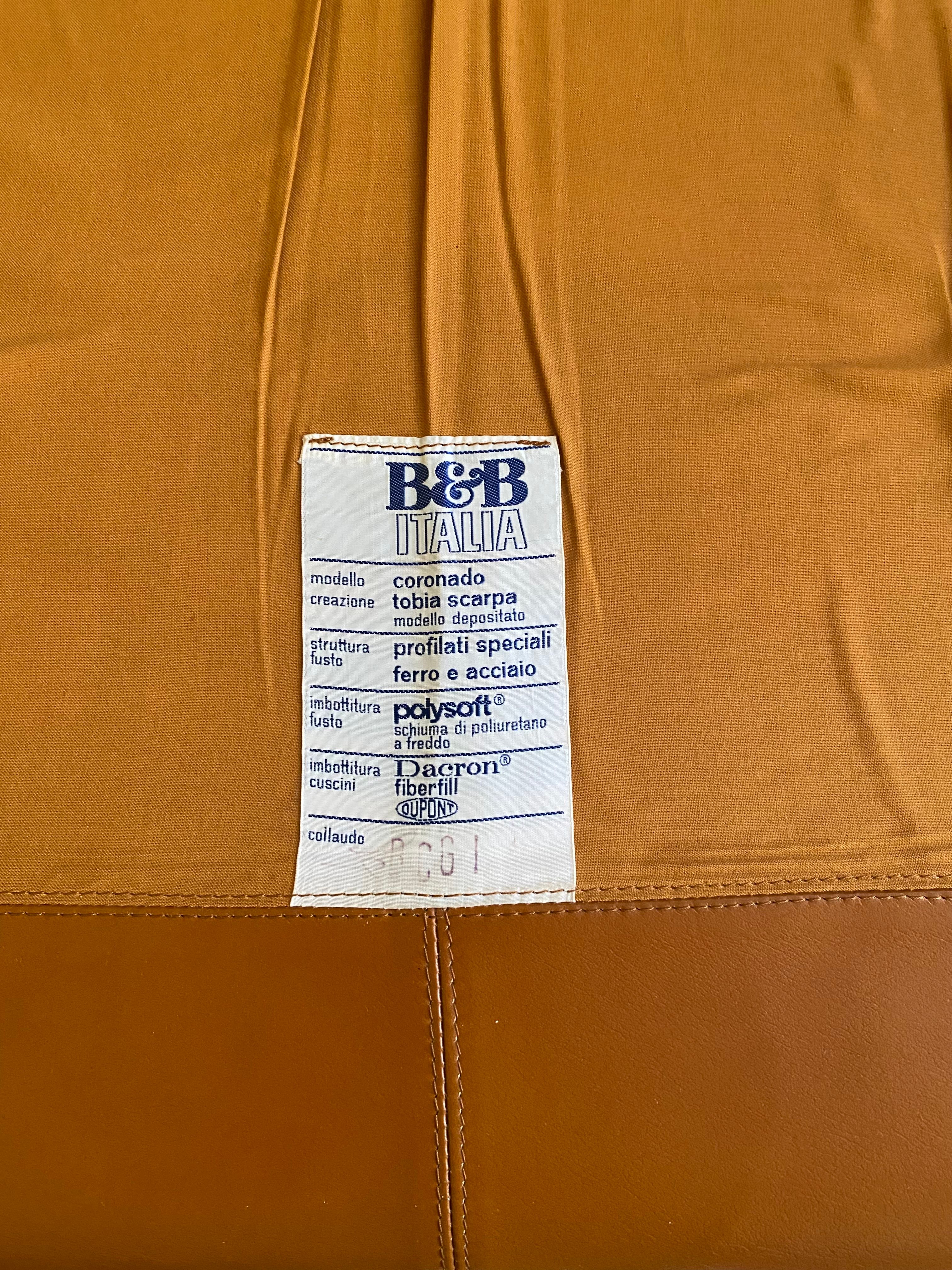 Divano 2 posti Coronado Afra e Tobia Scarpa, B&B Italia Brand