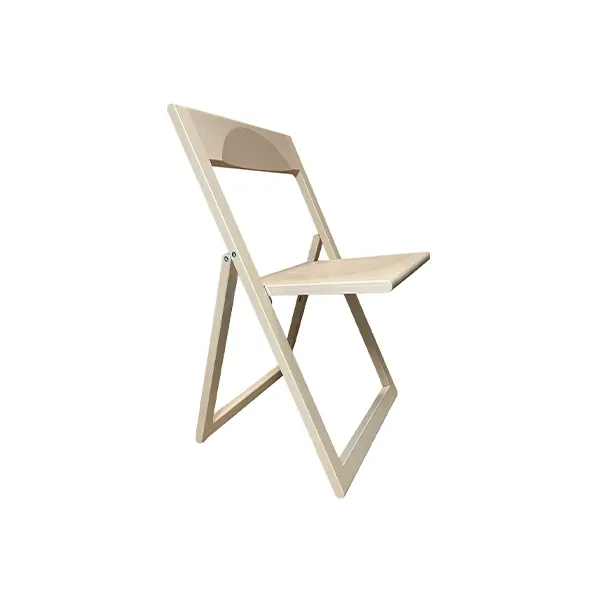 Aviva folding chair by Marc Berthier in beech wood, Magis image