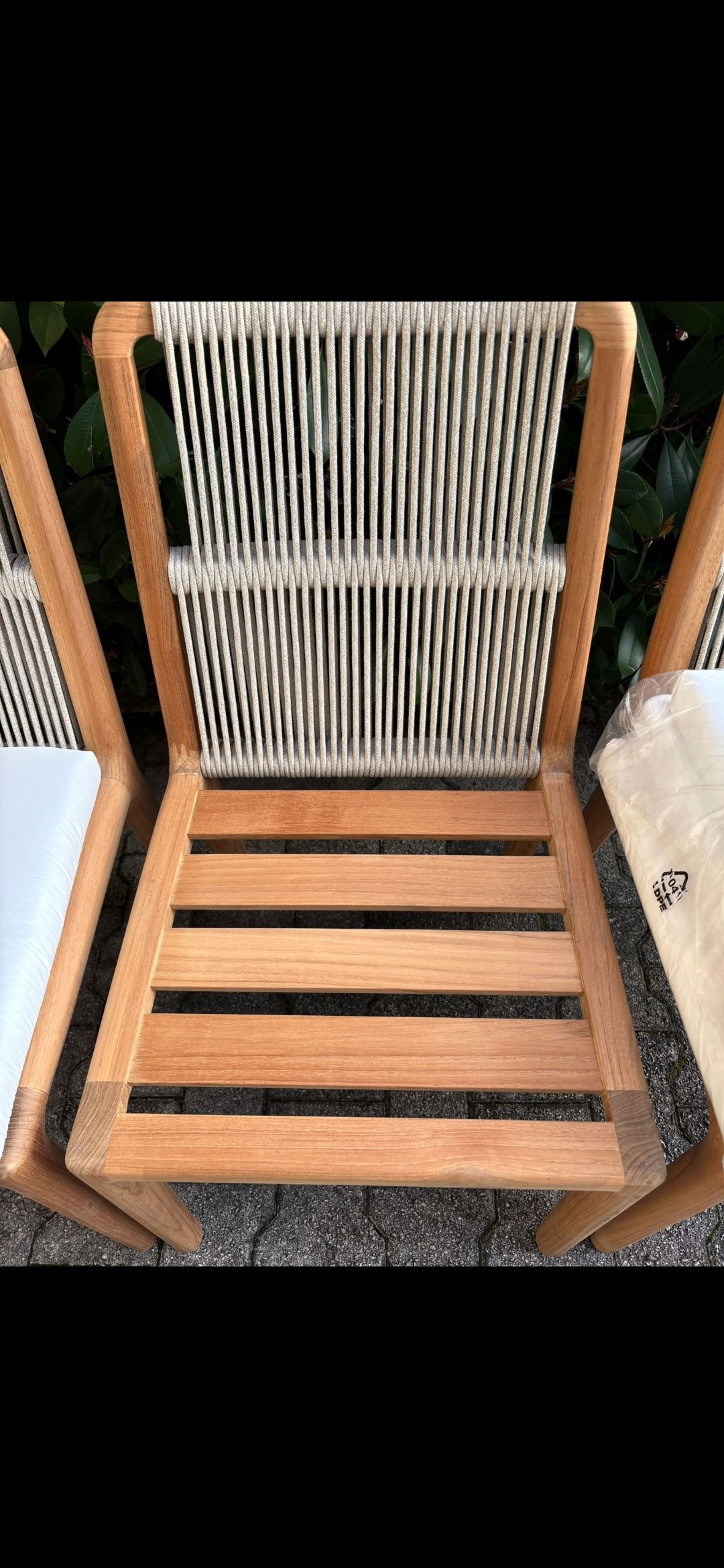 4er Set Cobea Stühle aus Teakholz Front