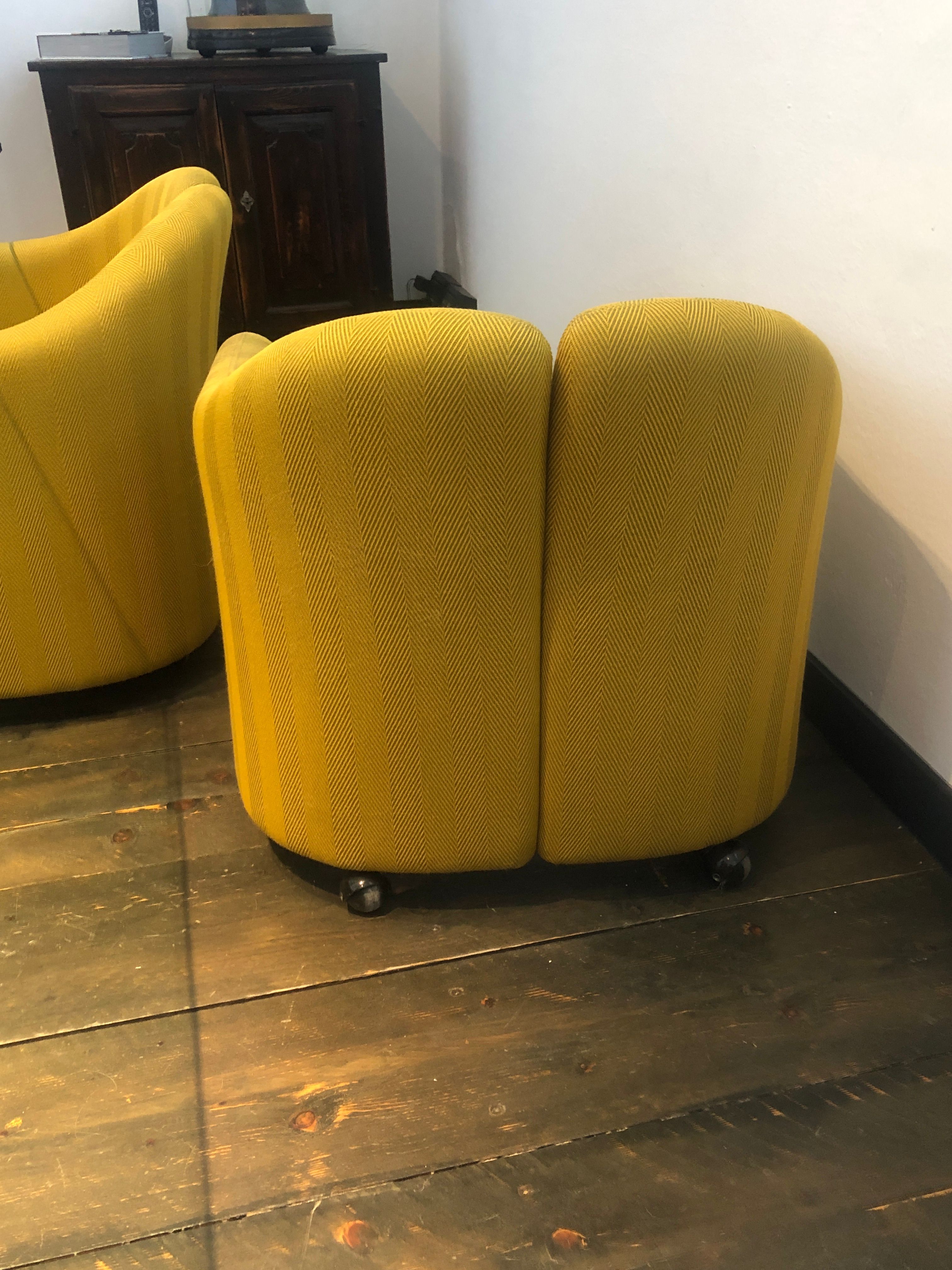 Set of 4 yellow PS 142 armchairs by Eugenio Gerli Details