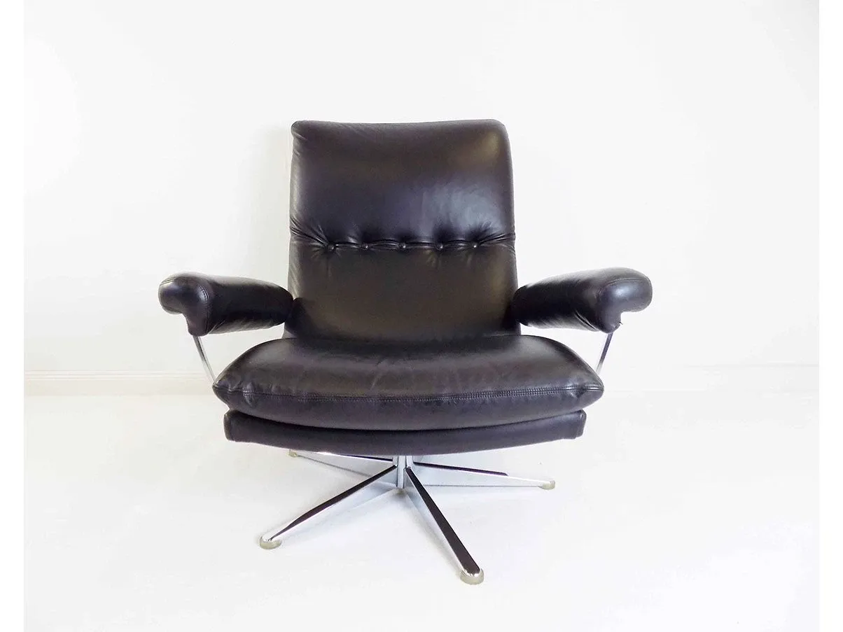 Palma armchair by Werner Langenfeld in leather 8
