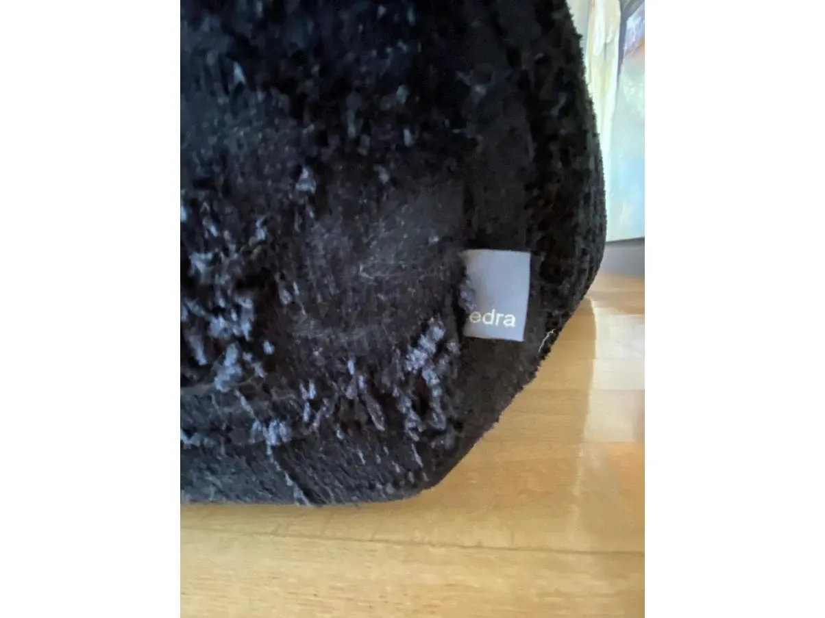 Pack sofa in black fabric 1