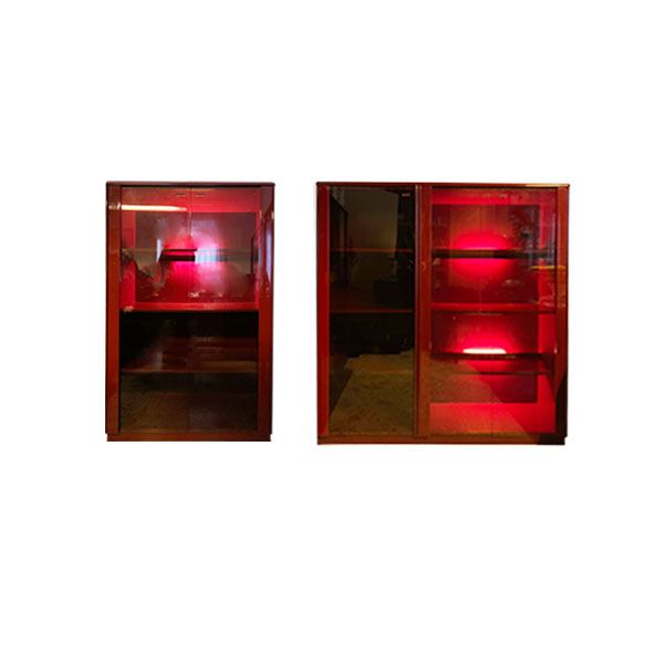 Set 2 credenze in legno laccato rosso e vetro (anni '90) image