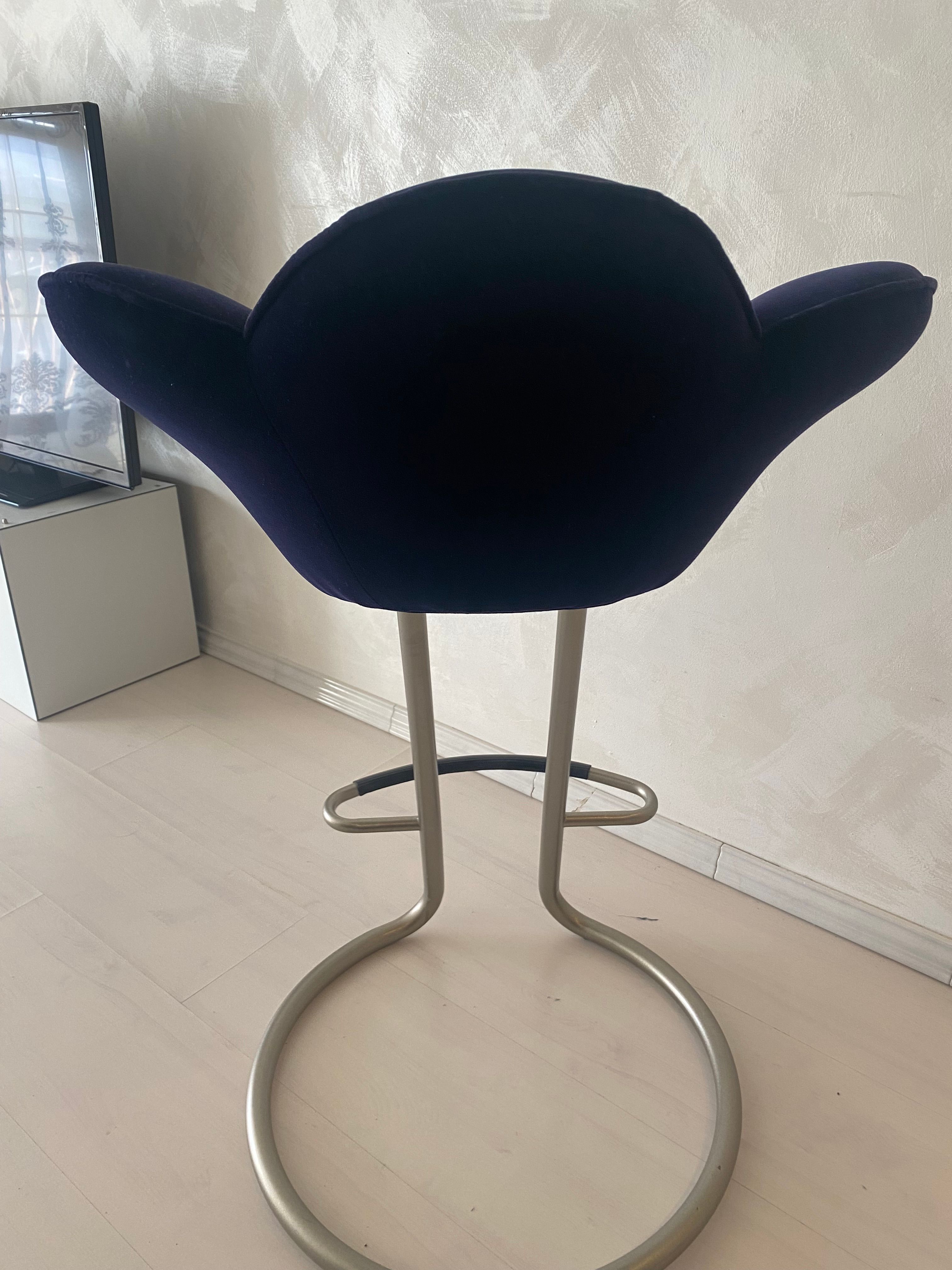 Pair of flower stools in velvet (blue), Edra Details