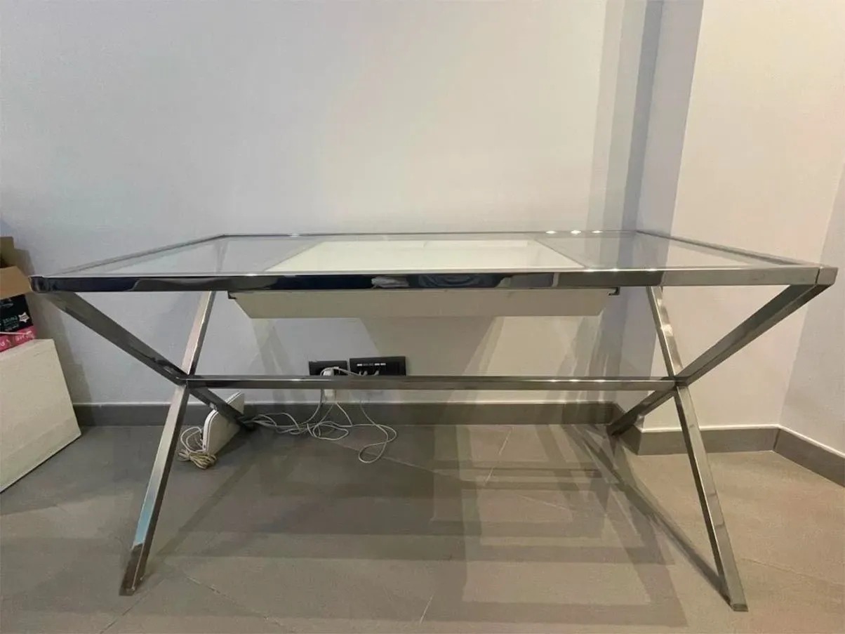 Stylo table in metal and tempered glass, Porada 1