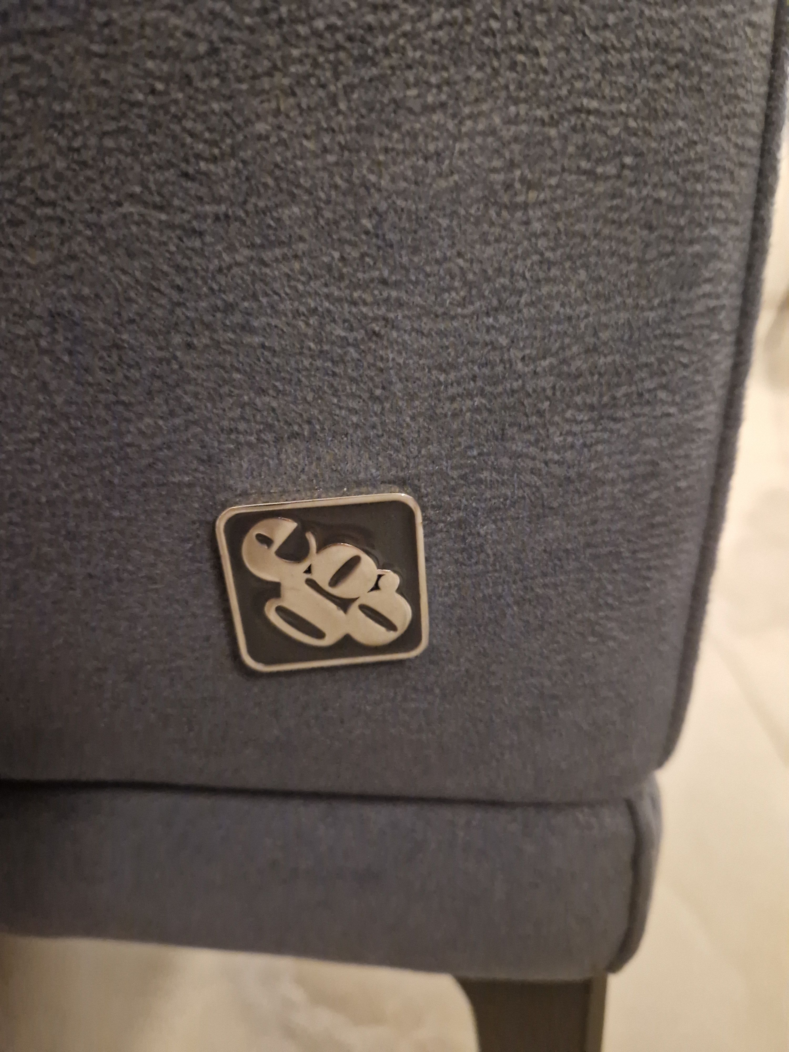 Divano 3 posti con pouf Masù in tessuto marrone Brand