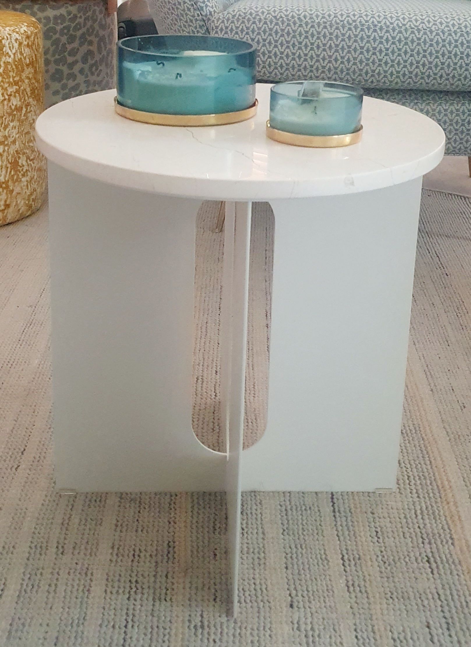 Paar Androgyne Couchtische von Danielle Siggerud Main