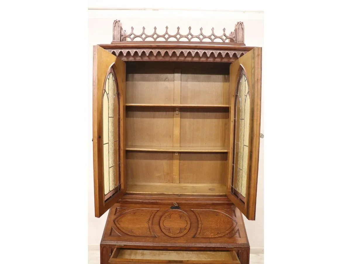 Vintage oak furniture (1930s), 6