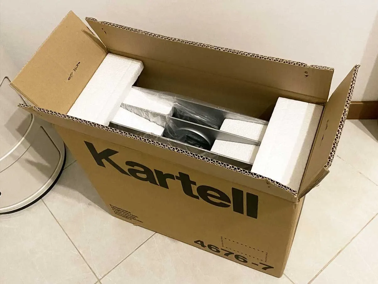 Portariviste in materiale plastico colore argento, Kartell 