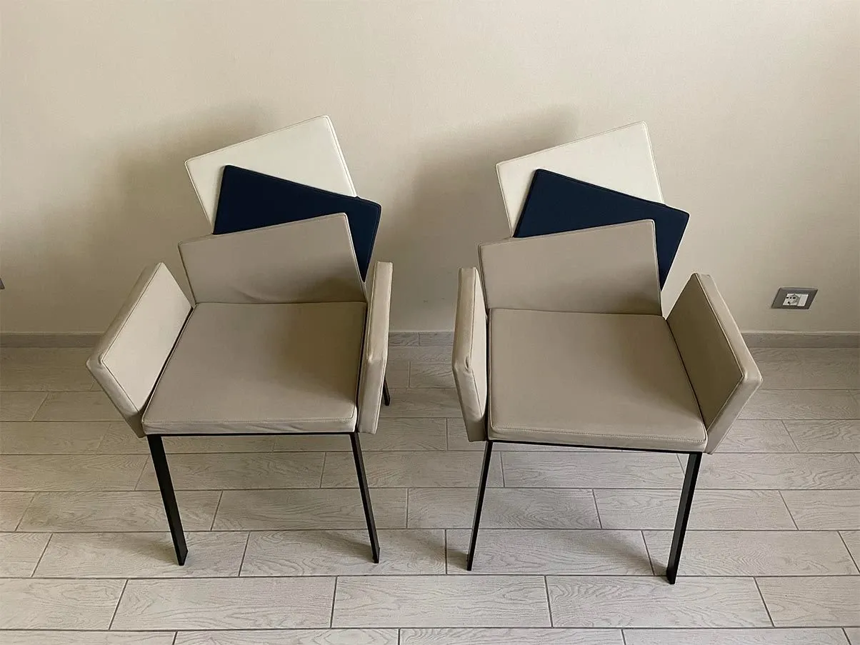 Set 2 poltroncine Karina in metallo, Compar  3