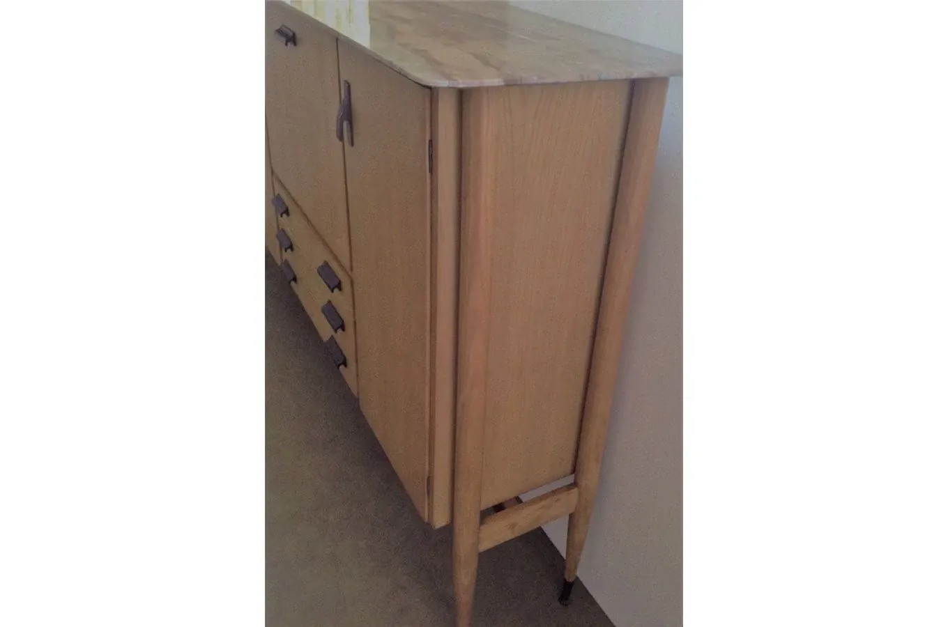 1950s top marble highboard 3