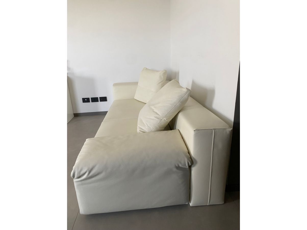 2-Sitzer Ledersofa Freestyle weiß Side