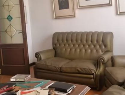 Bonnie 2-Seater Leather Sofa (1970s) 4