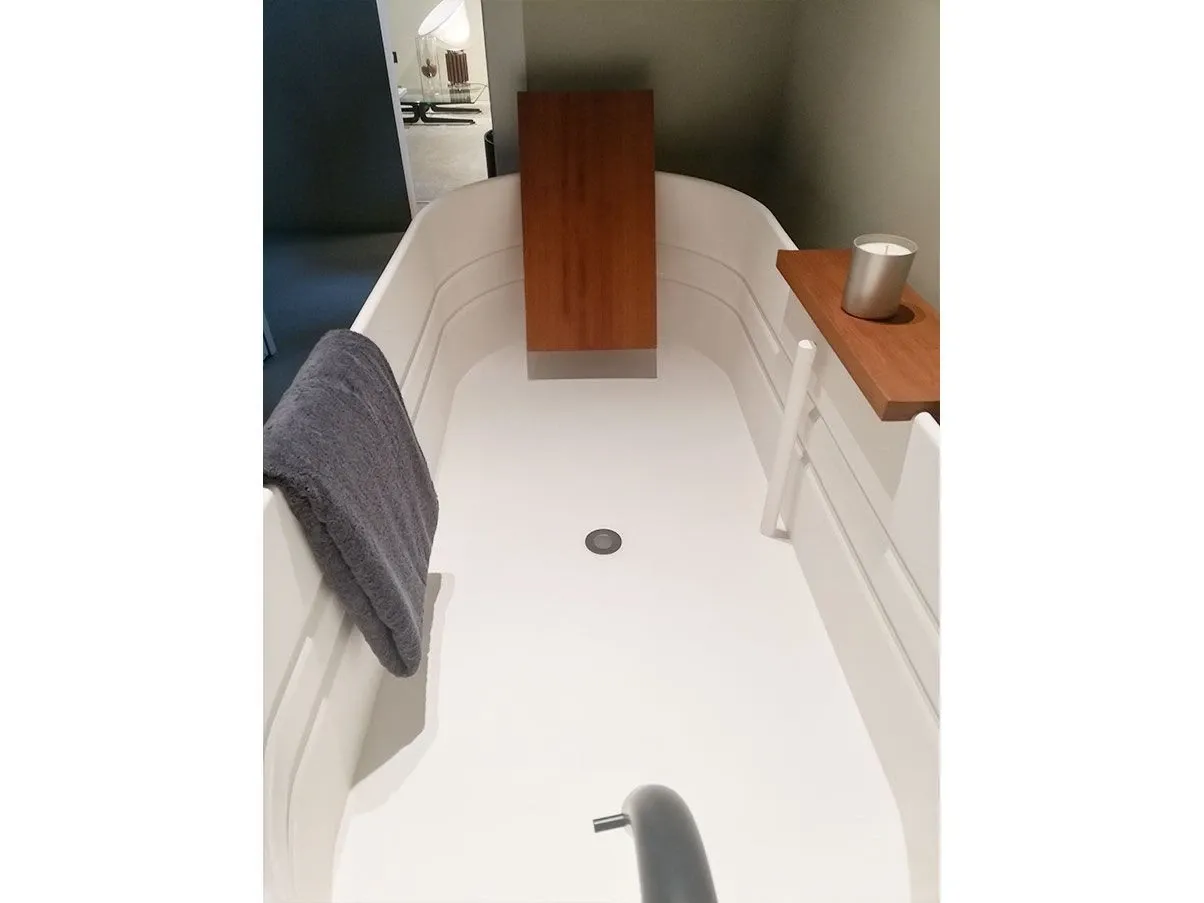 Vieques bathtub, Agape 6