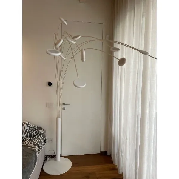 Arbor floor lamp, Icone Luce image