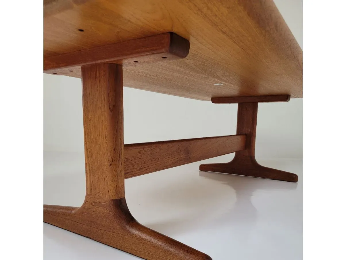Vintage (1960s) teak coffee table 7