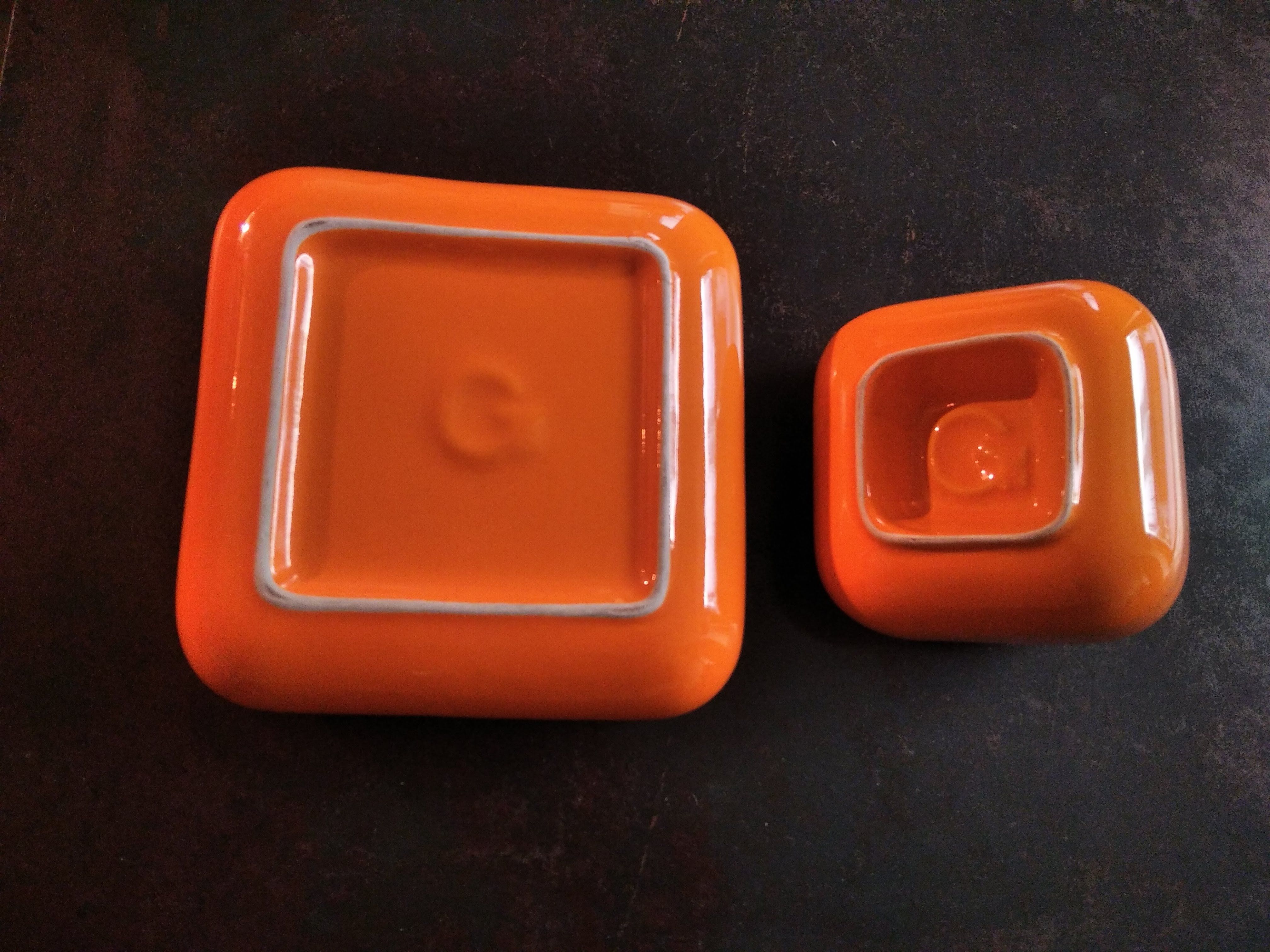 Set 2 svuotatasche in ceramica arancione, Gabbianelli