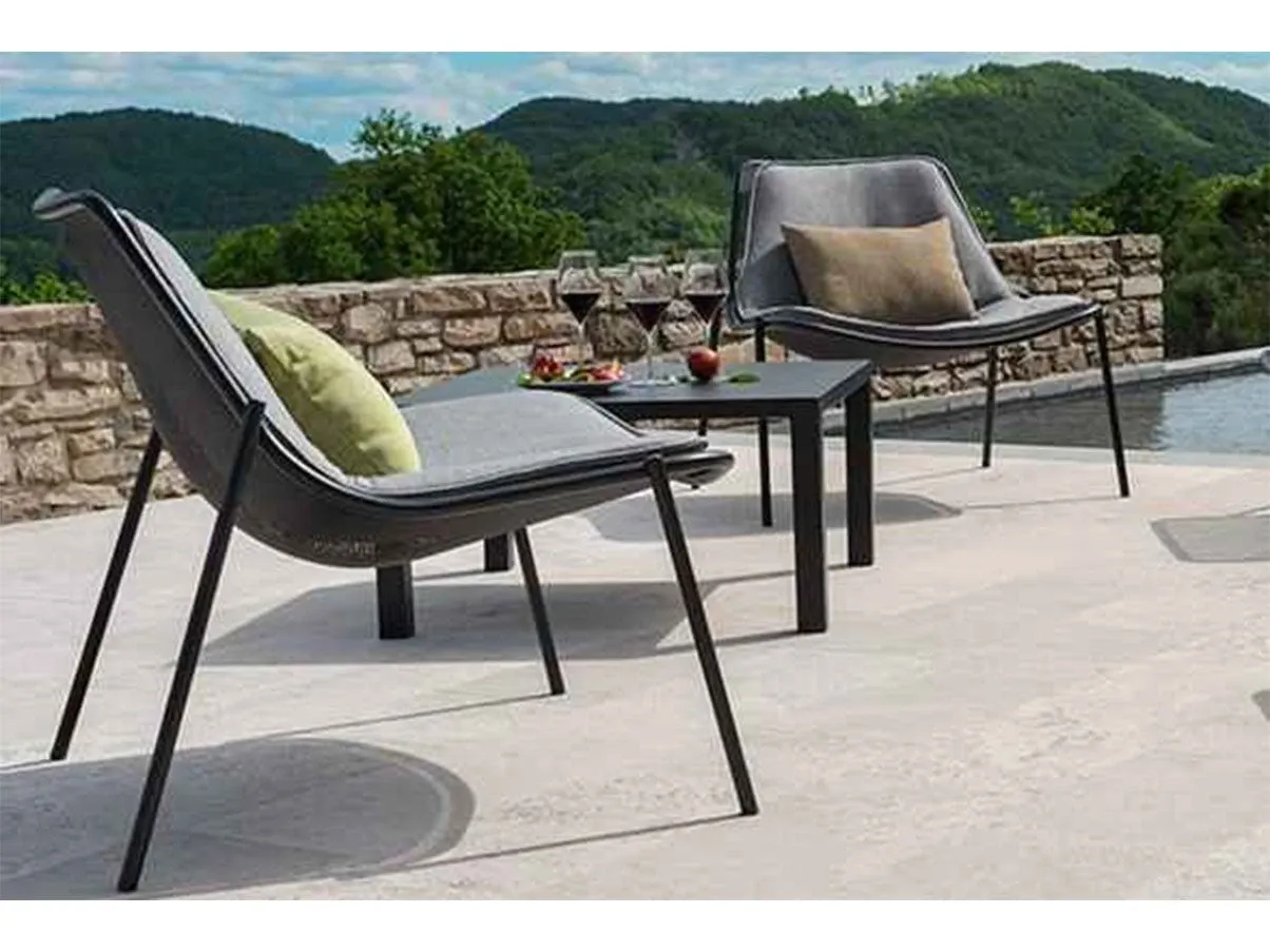 Round armchair with lounge cushion 3
