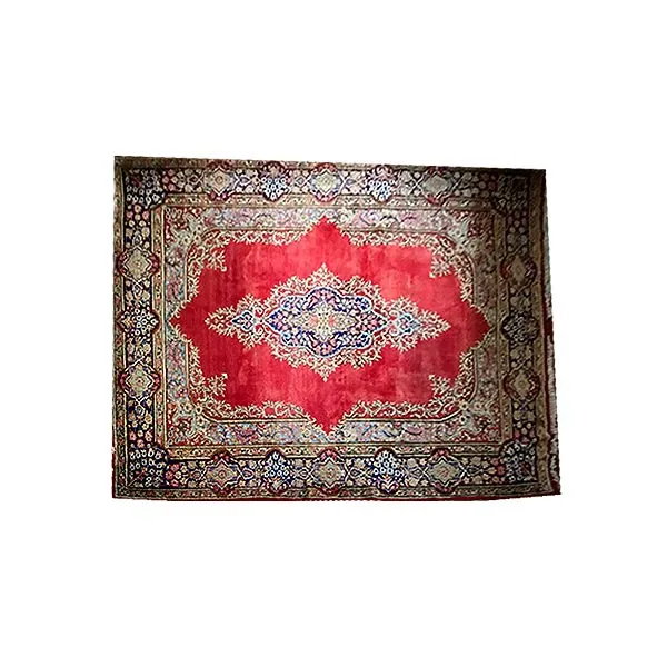 Antique Kiram rug in hand-woven wool fleece image