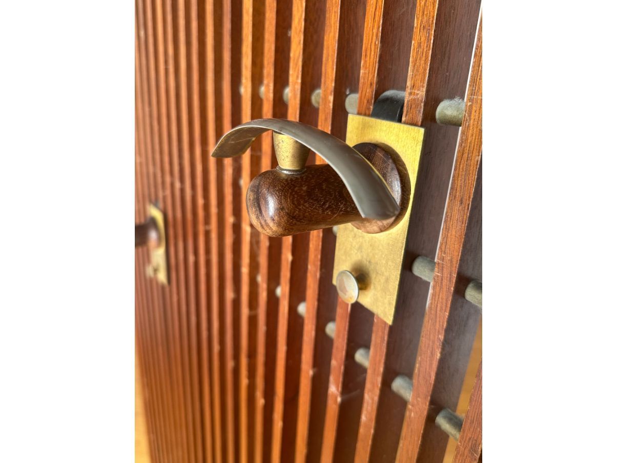 Appendiabiti in legno e ottone anni '60 Optional9