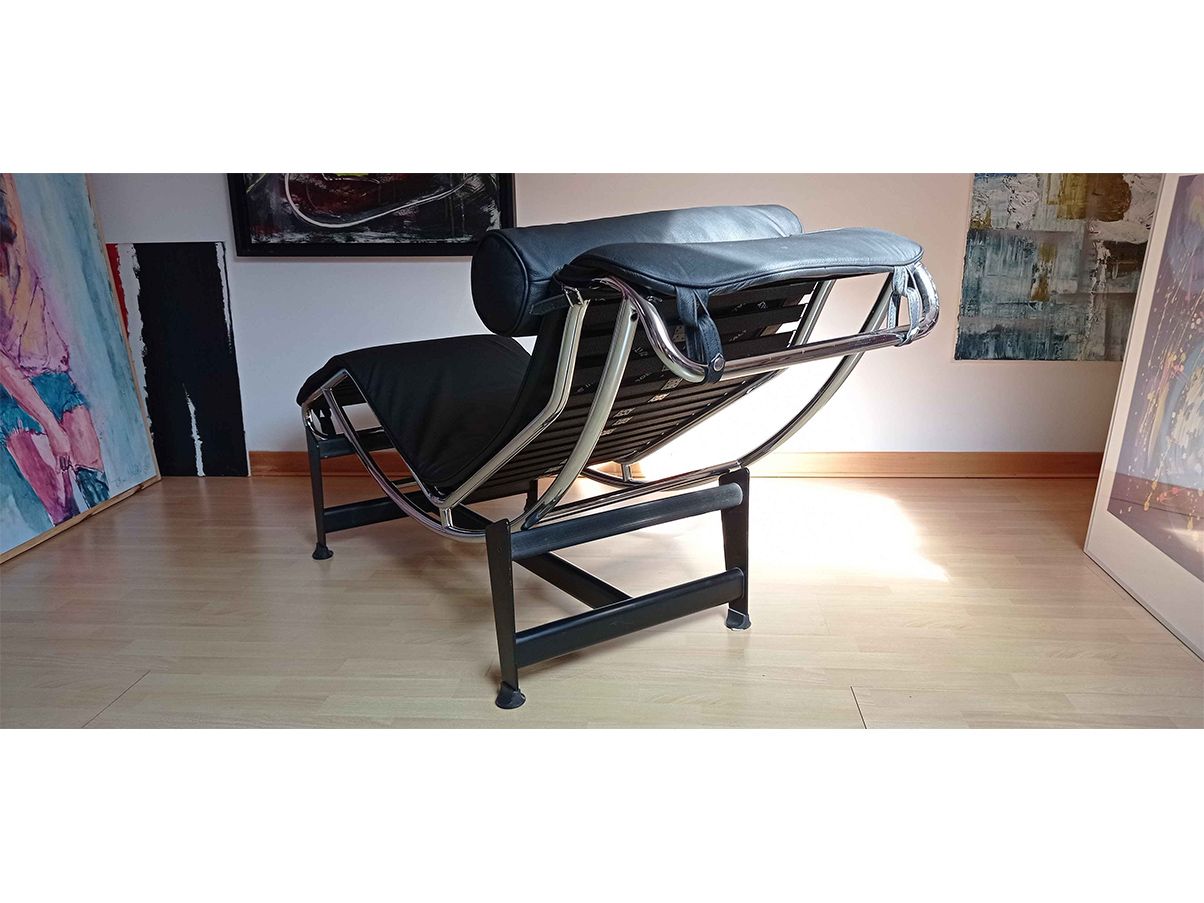 Chaise longue LC4 serie Mvseum in pelle (nera), Alivar