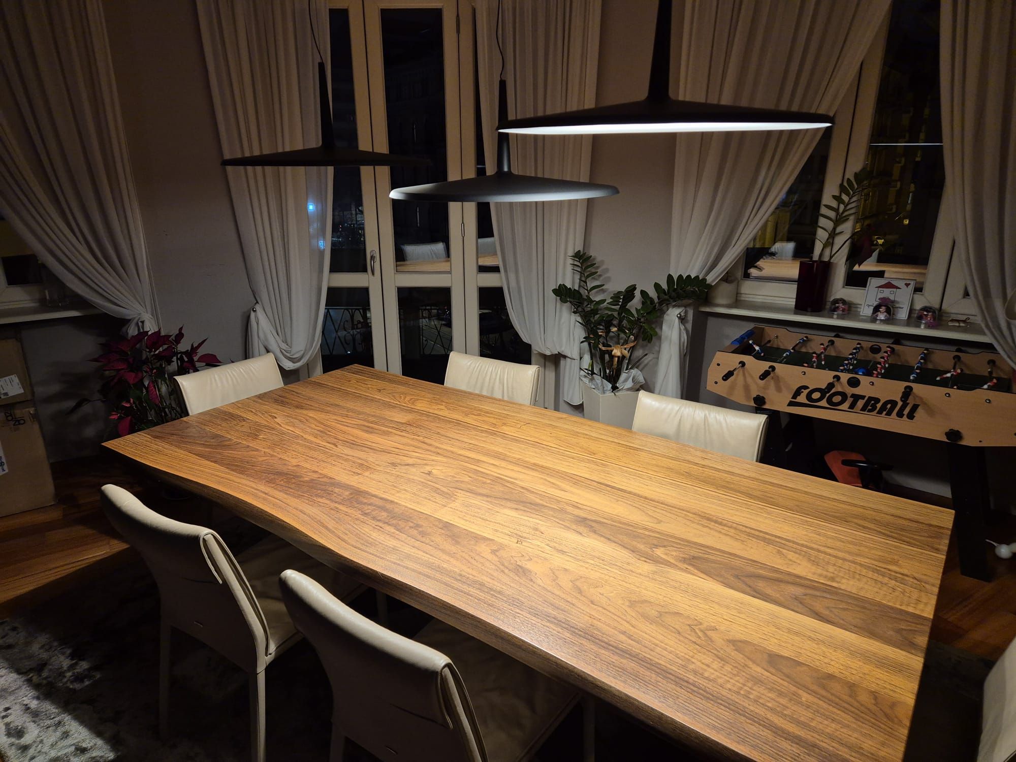 Black Skan Ceiling Light Side