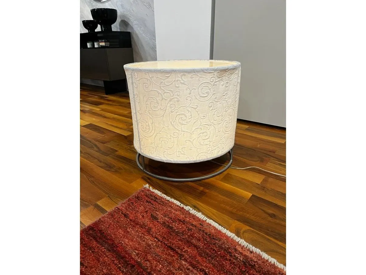 Round coffee table in white damask fabric, Flou 2