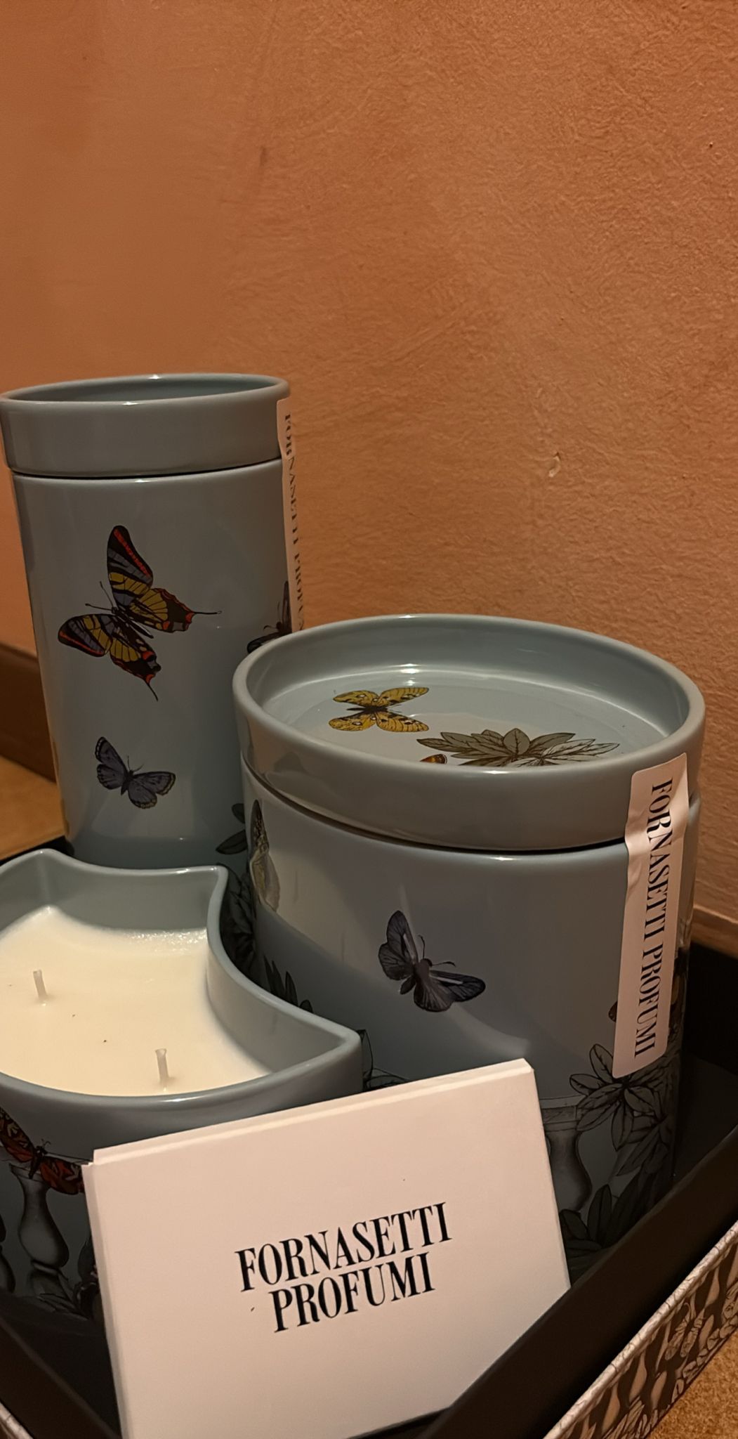 Set 3 candele Nel Mentre con decoro Main