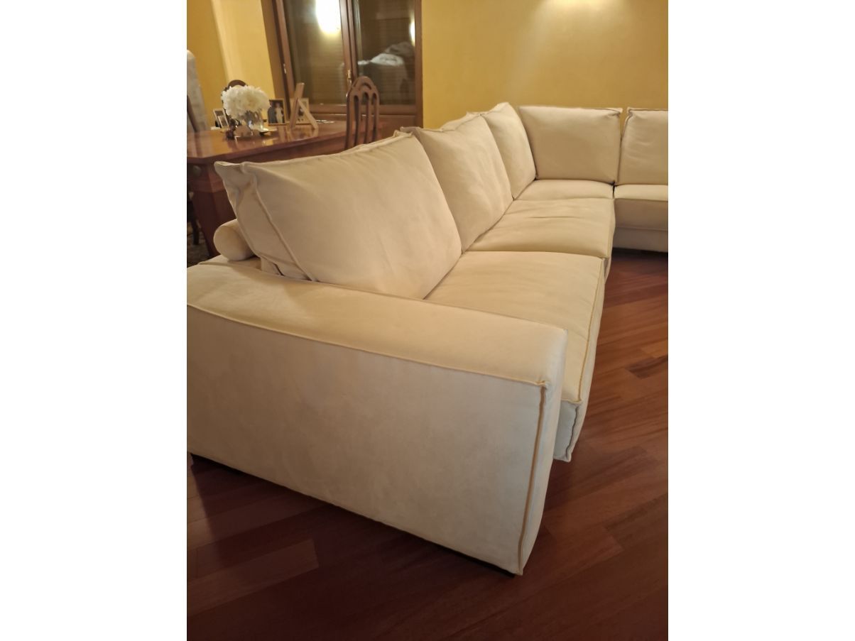 Sofá rinconero modular Terminal Gold Optional7