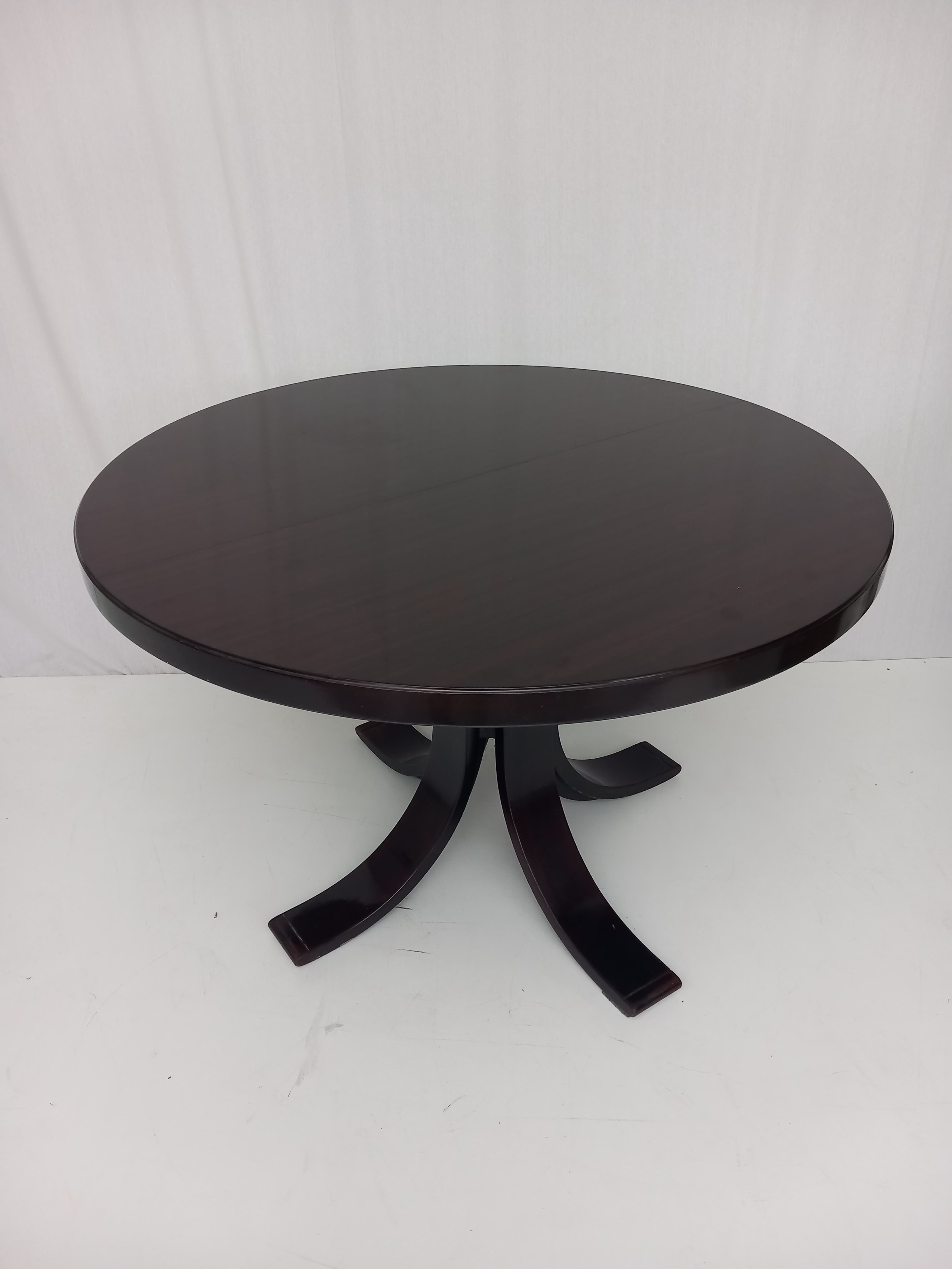Extendable round wooden dining table (60s vintage) Defects