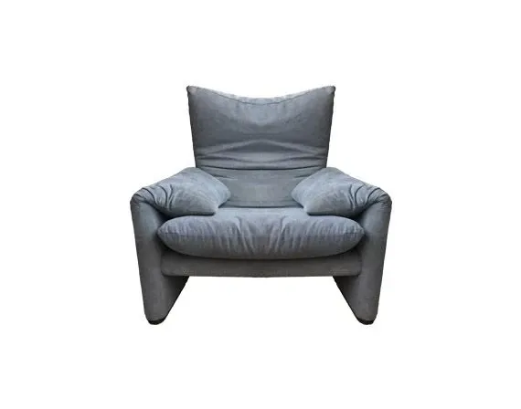 675 Maralunga Armchair, Cassina image