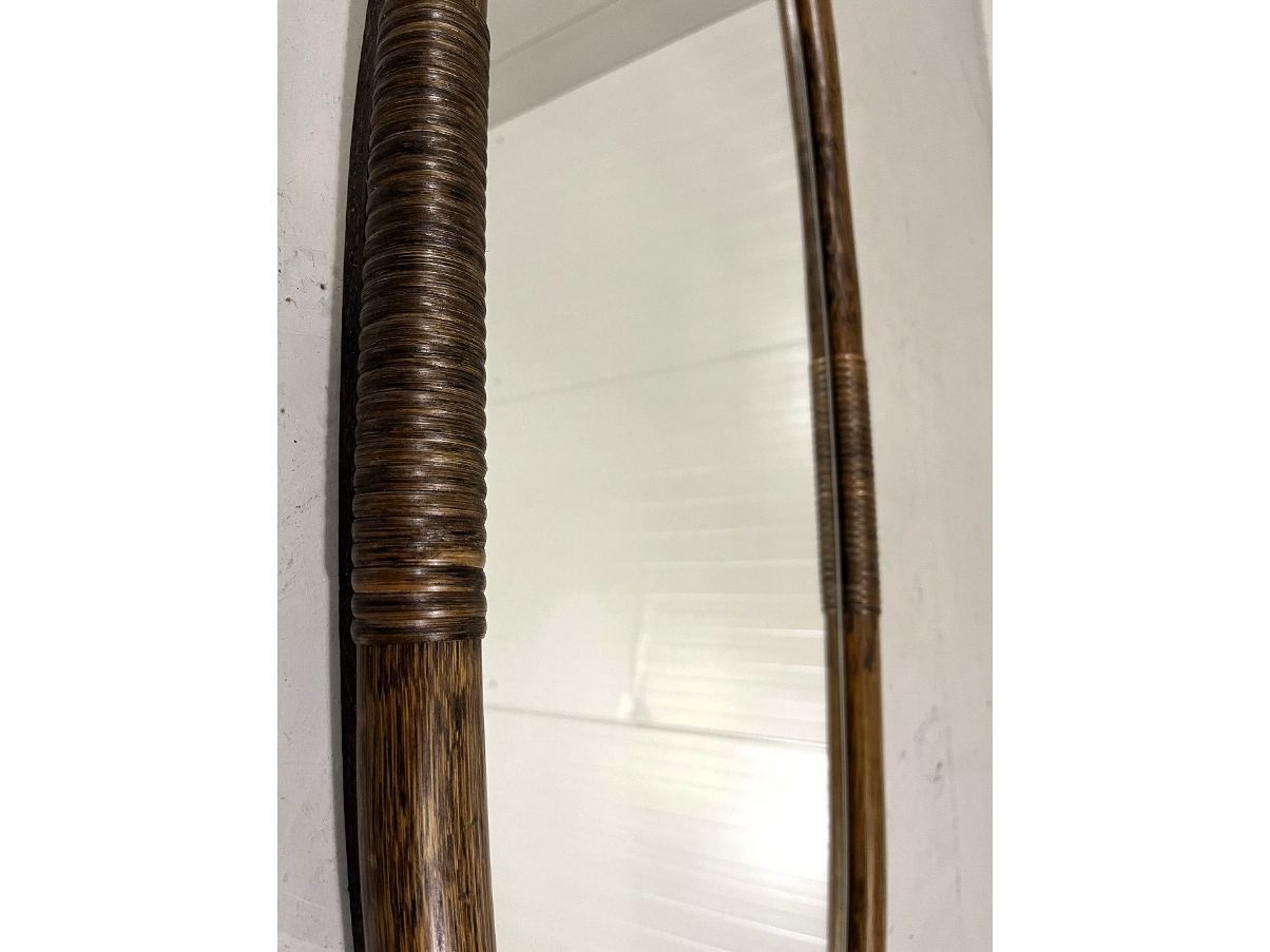 Rattan wall mirror (70s) Details