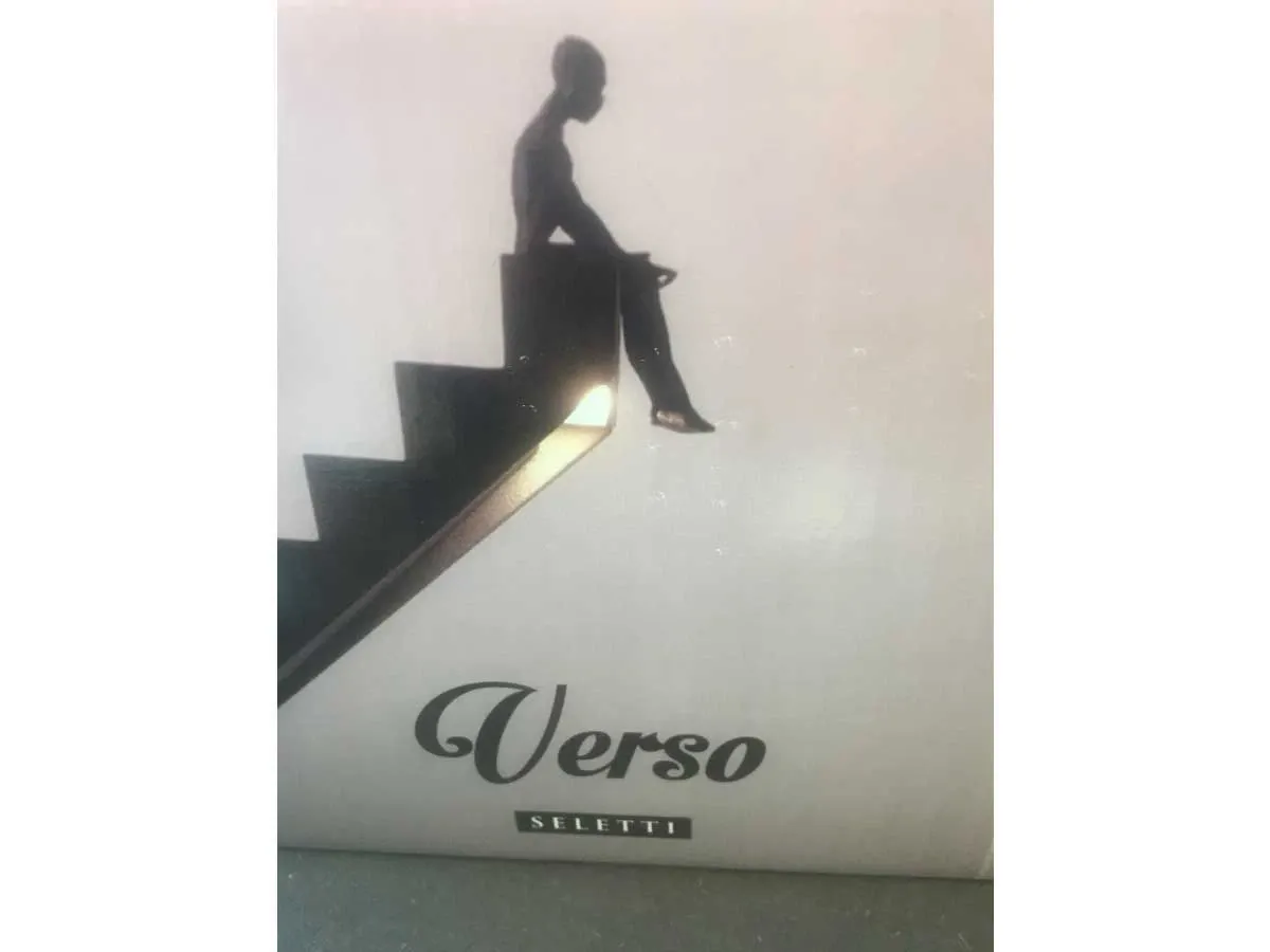 Verso (bianco) 